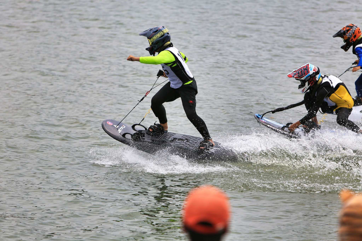 JF02 – 68 km/h High-Performance TORAY Carbon Fiber E-Surfboard for Racing and Rental Applications